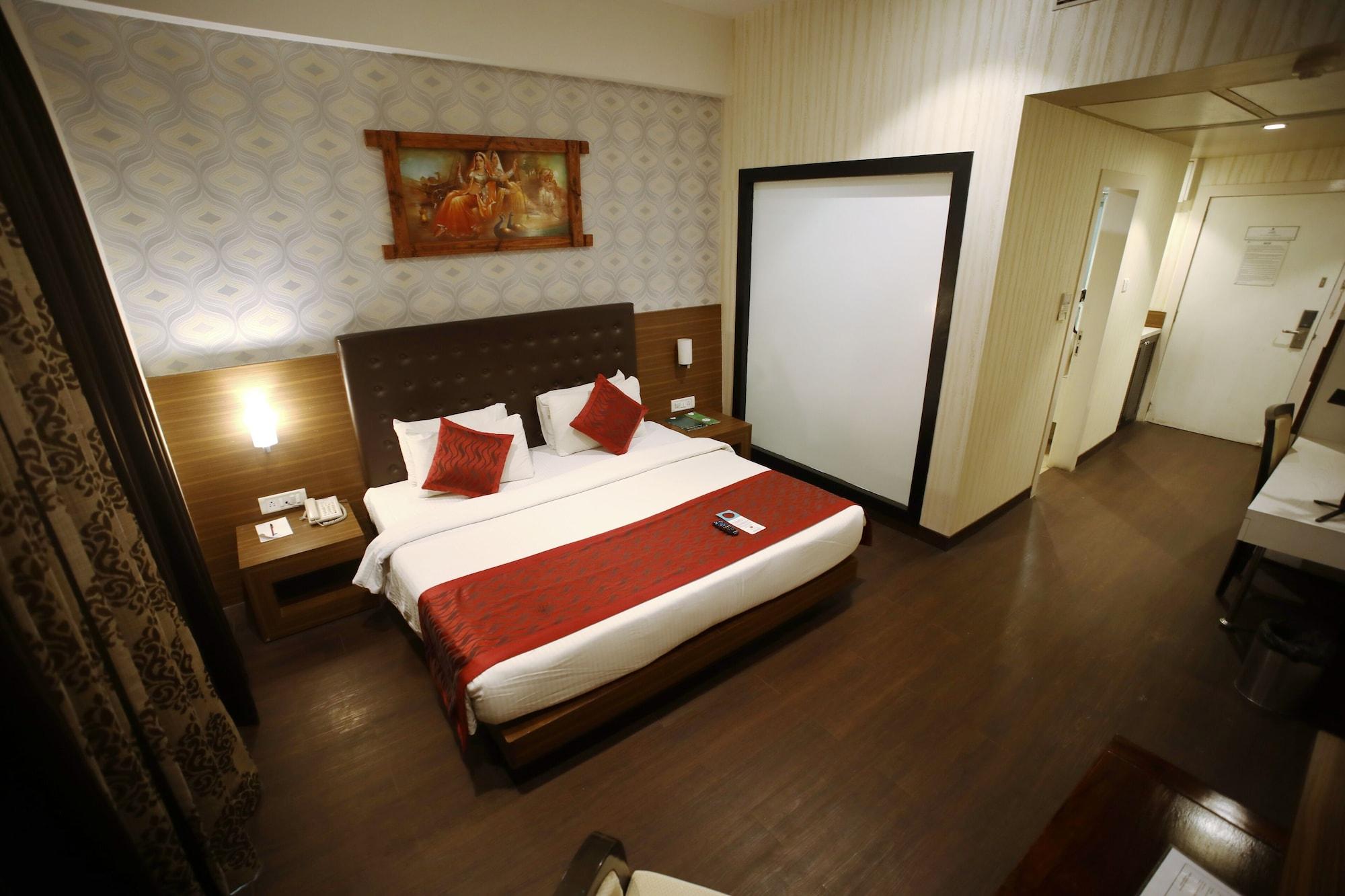 The Byke Suraj Plaza Pure Veg, Thane Εξωτερικό φωτογραφία