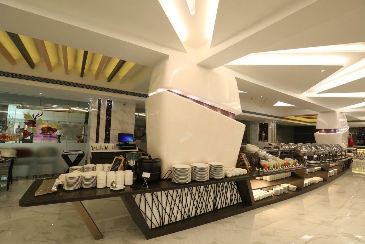The Byke Suraj Plaza Pure Veg, Thane Εξωτερικό φωτογραφία